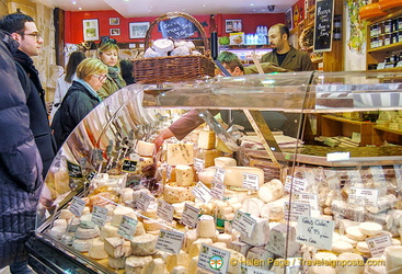 A fromagerie in rue Montorgueil